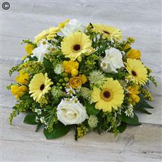 Scented Yellow Posy Large