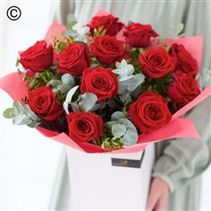 Valentine's 12 Red Rose Hand-tied